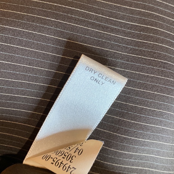 Banana Republic Size 4 Skirt Wool / Silk Pinstripe A-Line Brown/Tan/Gray $35 OBO - Picture 8 of 8